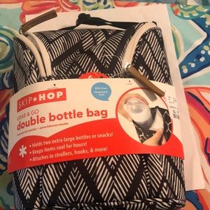 NWT Skip hop grab& go double bottle bag
